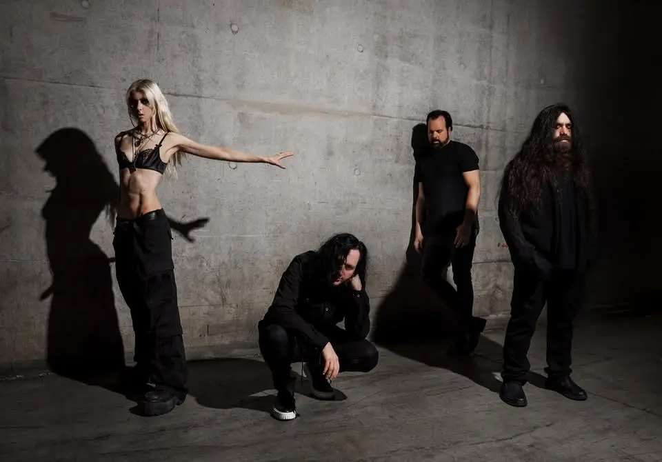 The Pretty Reckless - Dear God Tour | Köln