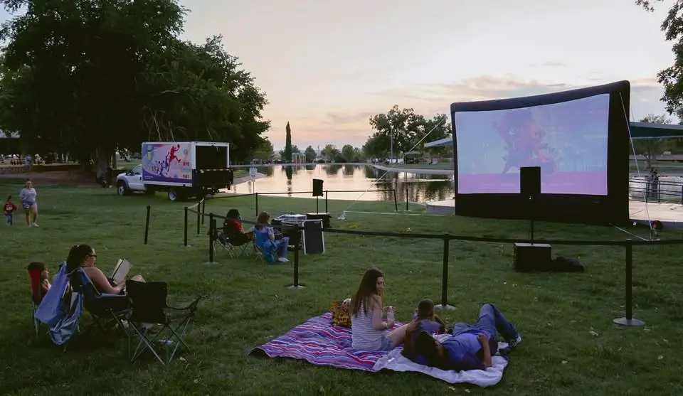 Movies in the Park - Encanto