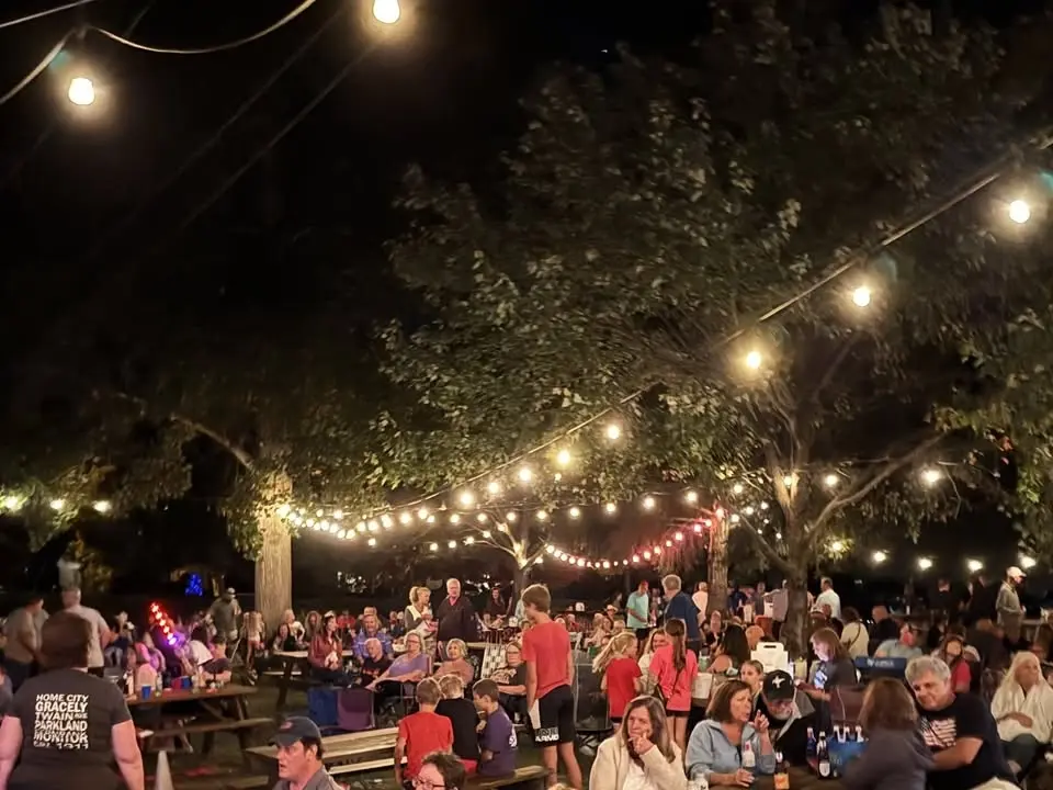 Howl’n Maxx Band at Fernbank Golf Course