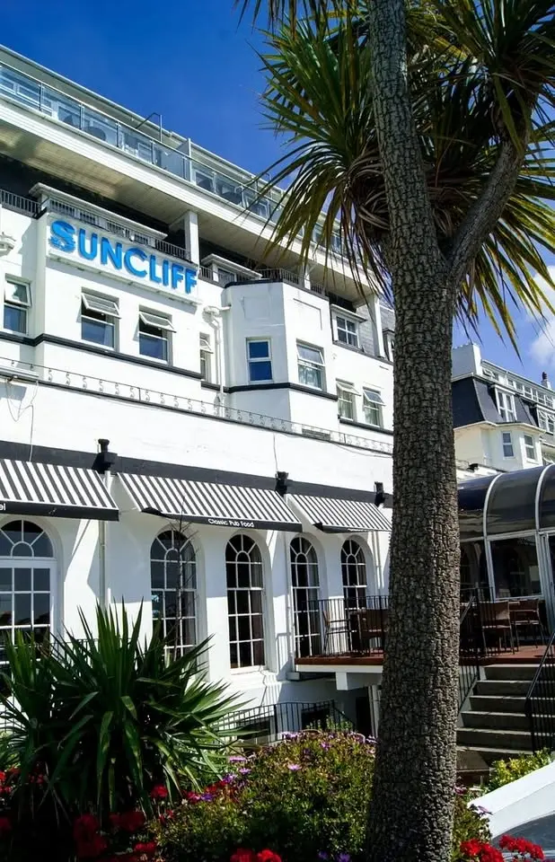 Boscombe's Chitter Chatter Club @ The Suncliffe