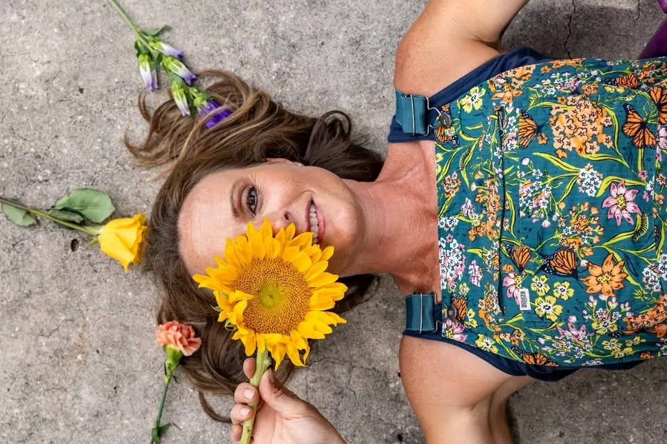 RESCHEDULED TO 25TH- Summer Series Garden Tour on Grove 