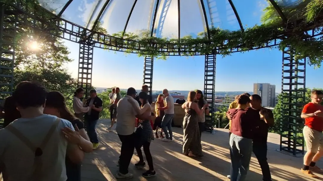 TANCHEERNA 💃🎶 Dance Friending for Absolute Beginners 🌤️
