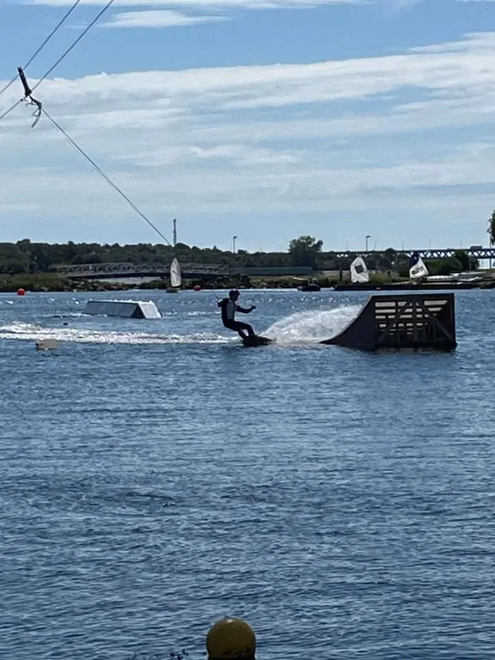 Prova på wakeboard! Öppen åkning!