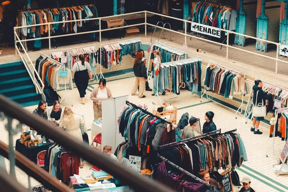Europes Largest Thrift Festival: BELFAST 