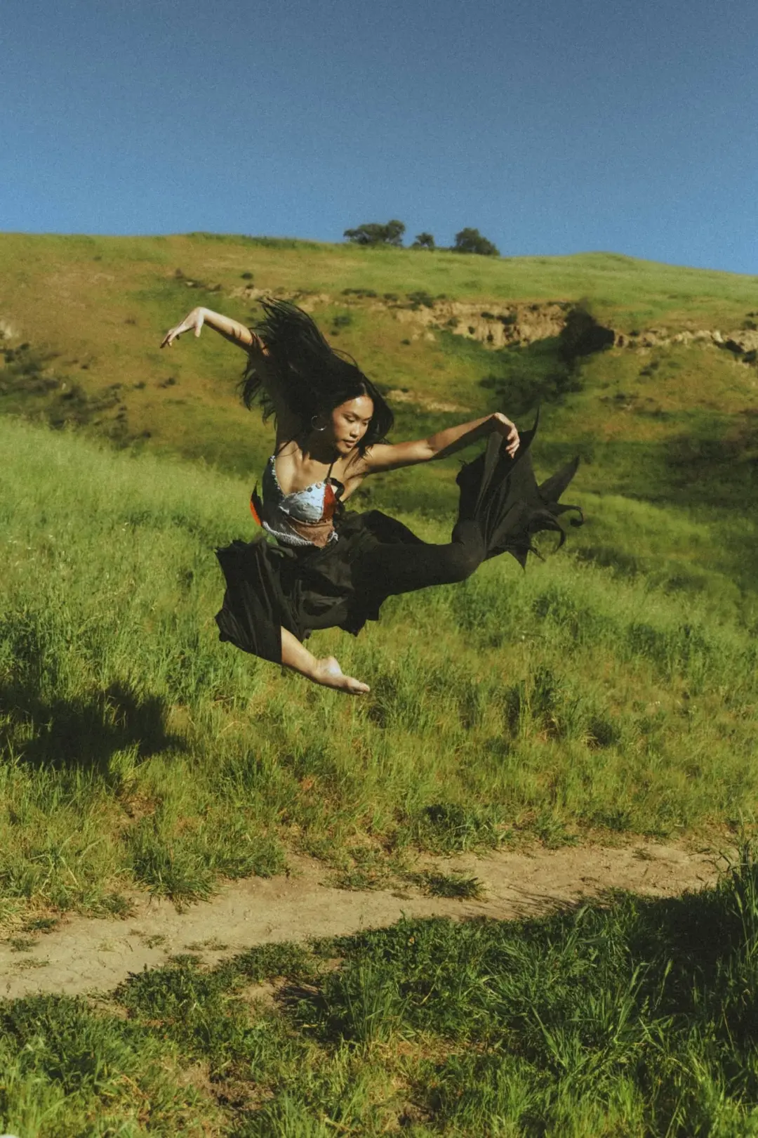 DANCE AT THE ODYSSEY: Sonder