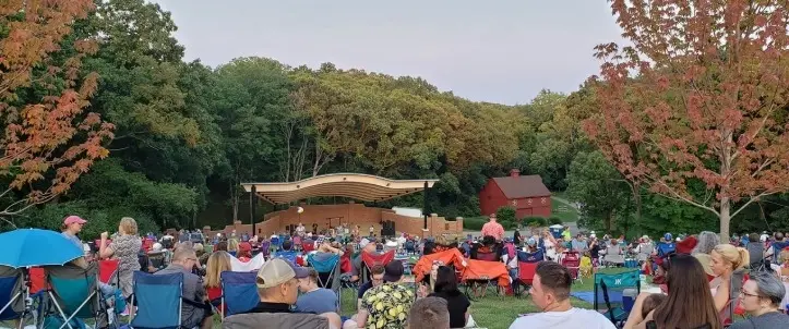 Greensboro LIVE at the Summer Concert Series at Bluebird Park - Ellisville, Missouri