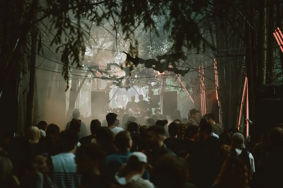 Komiks Garden Rave: John Talabot & DJ THC ☆ Day & Night ☆