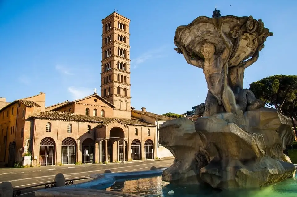 Santa Maria in Cosmedin A Porte Chiuse - Bocca della verità!