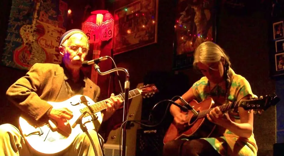 Bluesday: Belmont & Jones