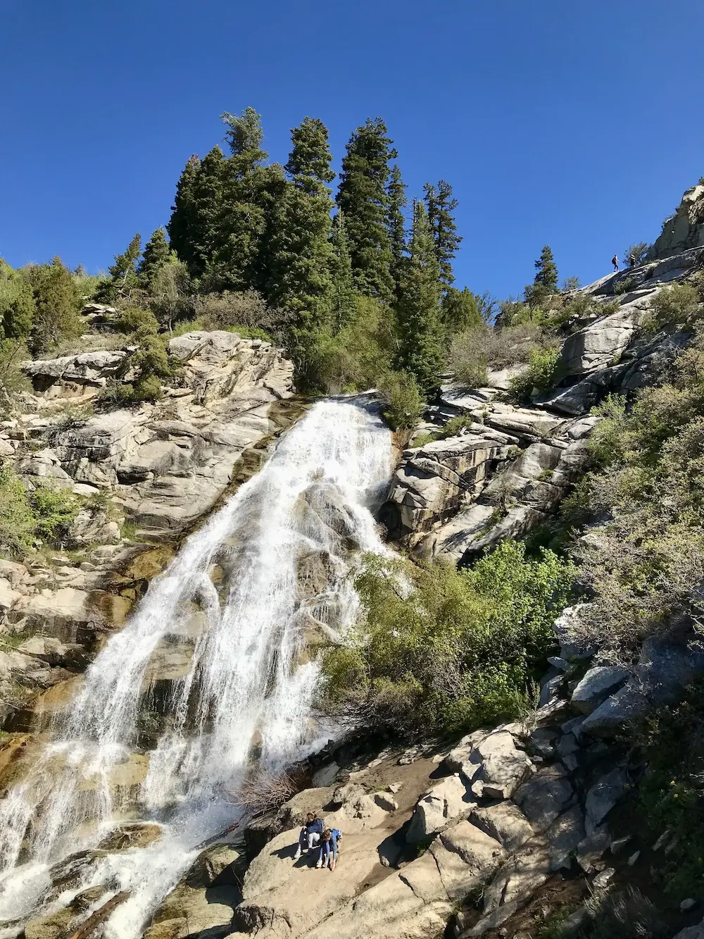Networking in Nature Hike - Horsetail Falls