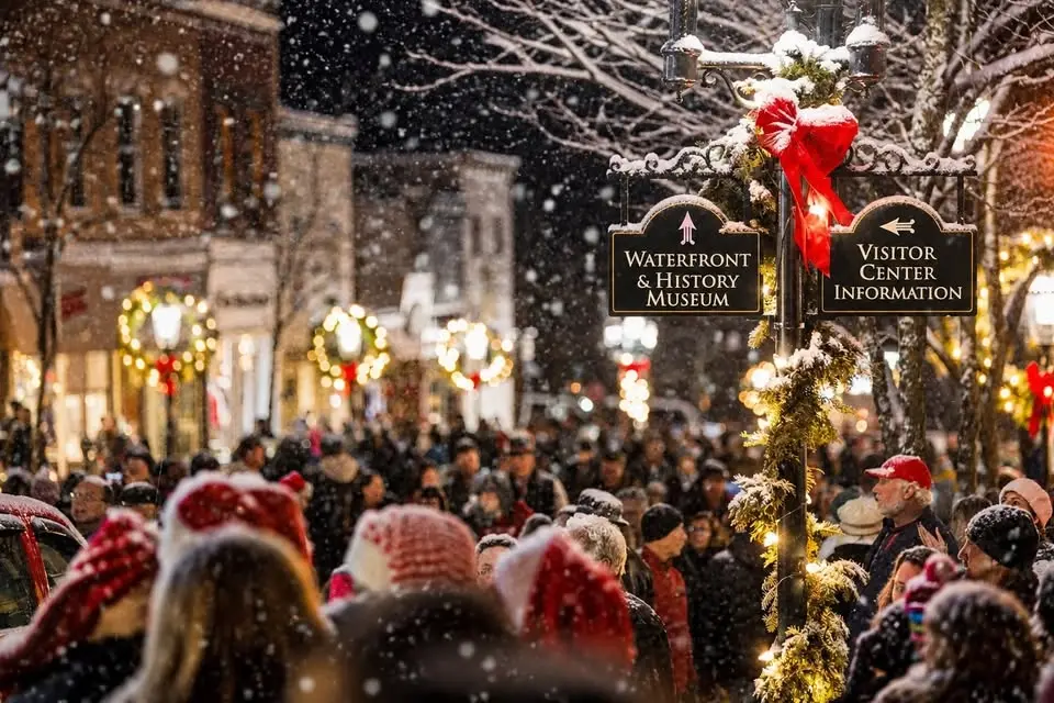 Downtown Petoskey's Holiday Open House