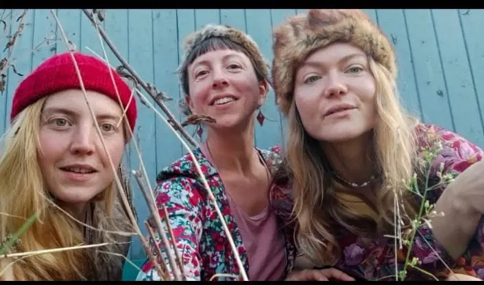 Tiny koncert - Široko Daleko (vocal trio)