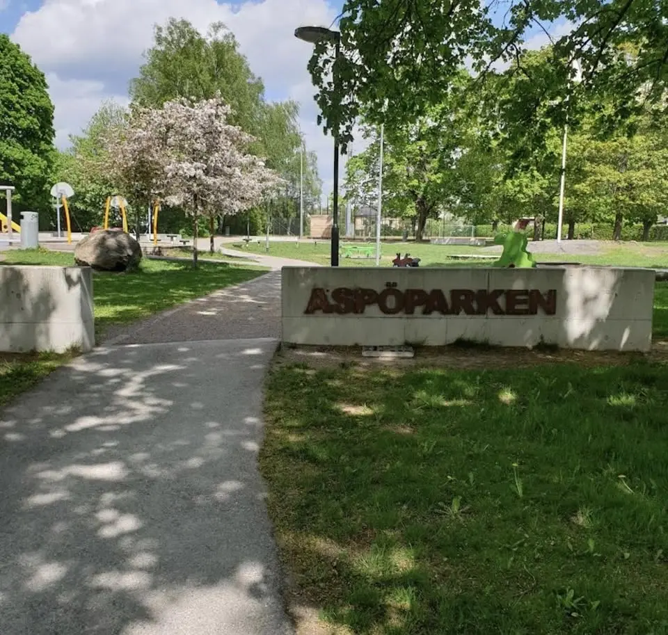 Söndag i Aspöparken kl 10