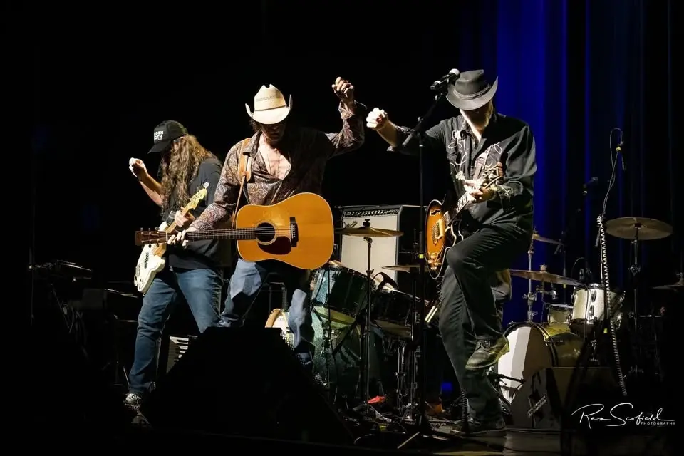 Mark Insley & the Broken Angels