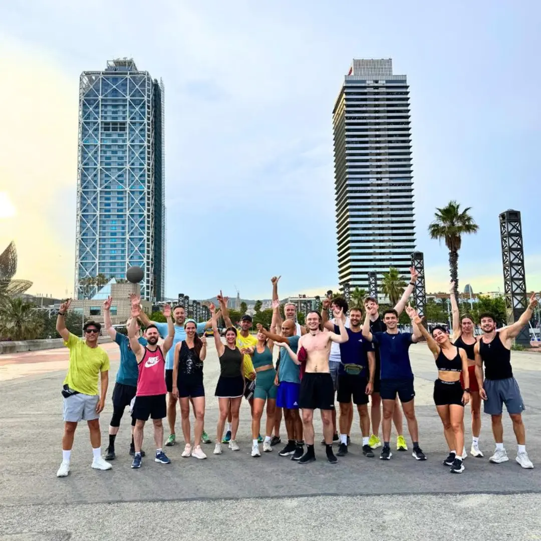 NOMAD RUN ★ 6KM with BCN Entrepreneurs & Digital Nomads feat. La Fabrica &Co ROOFTOP