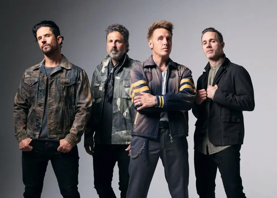 Papa Roach - Rise of the Roach