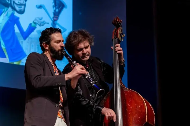 Mladí ladí dětem: Interaktivní koncert Orana Etkina s kapelou