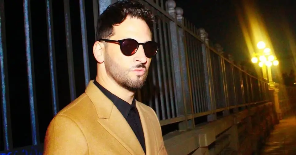 Jon B.
