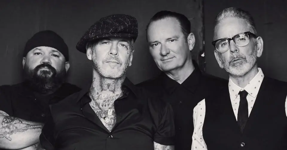 Social Distortion