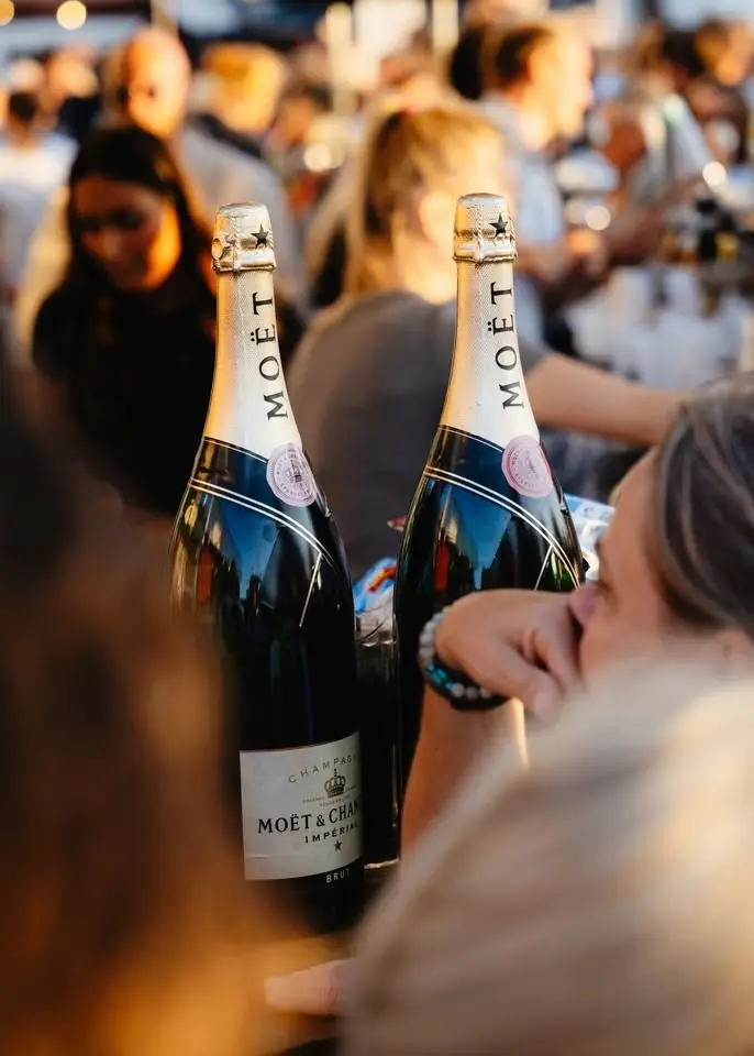 Champagne på havnen 🥂