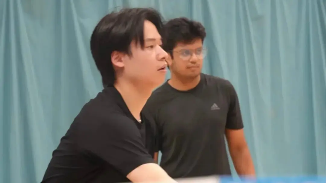 🏸FEATHERED: Social Doubles📍Canning Town 📶 Mixed Ability