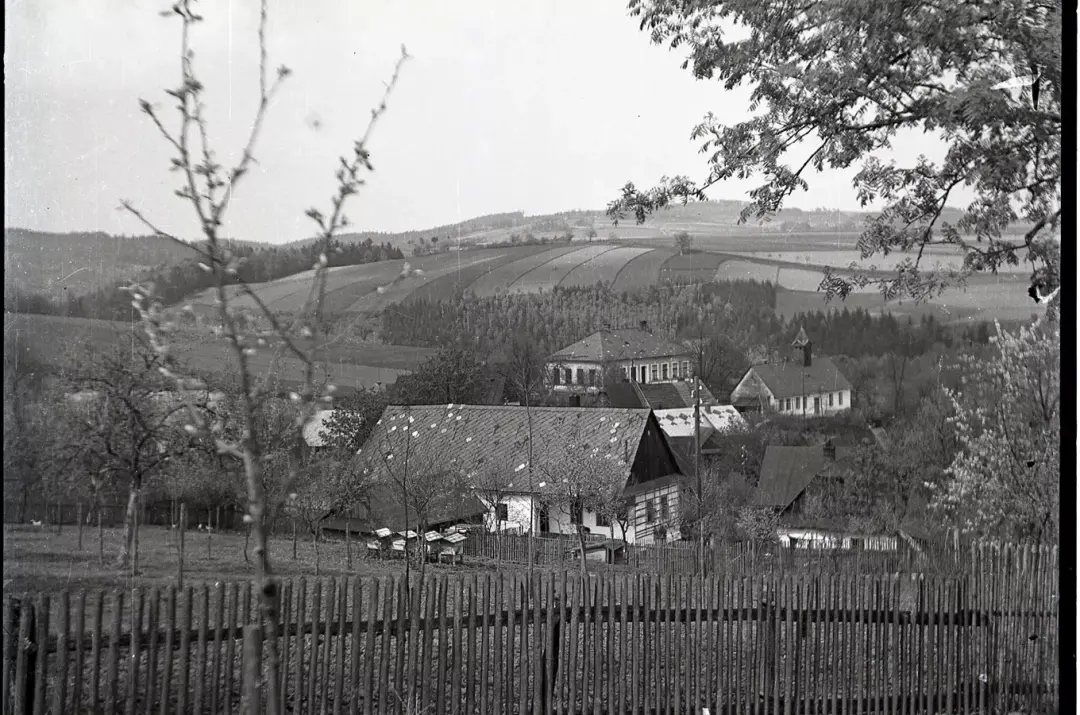 Uvedení knihy – Václavov v minulém století ve fotografiích Jana Webera