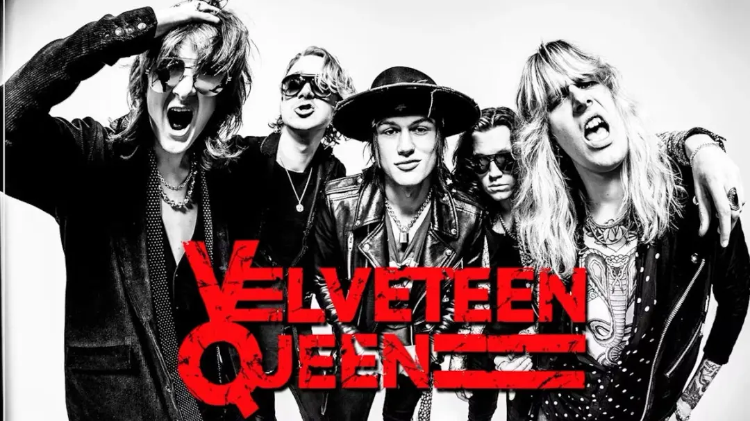 VELVETEEN QUEEN