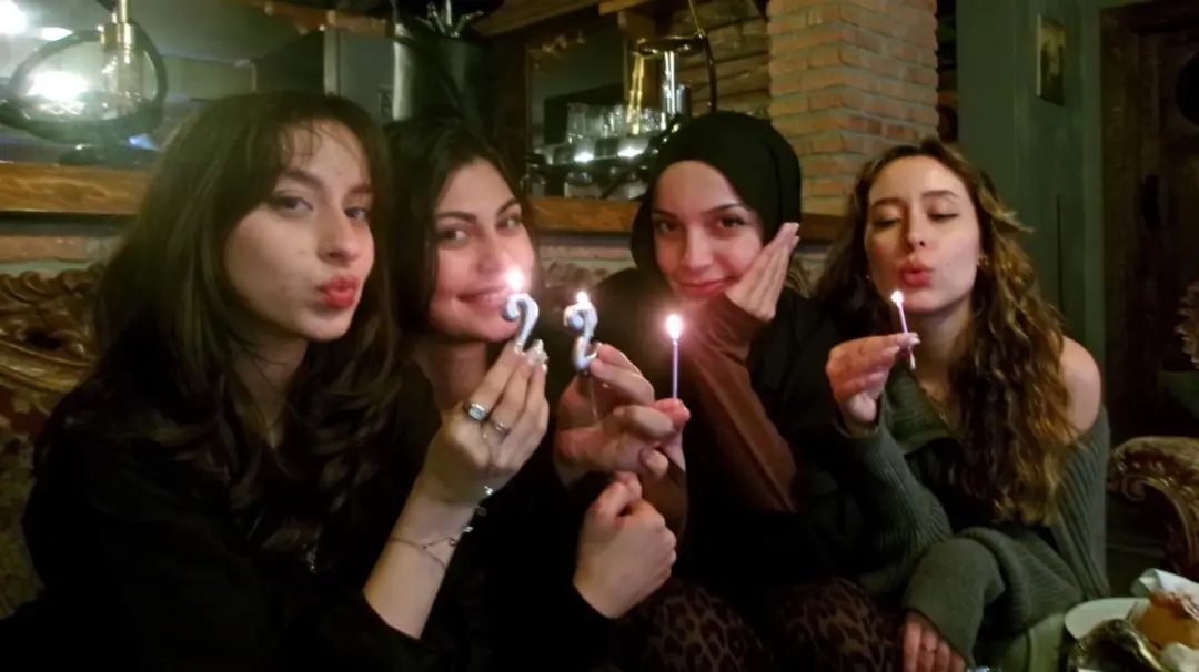 Girls’ Dinner