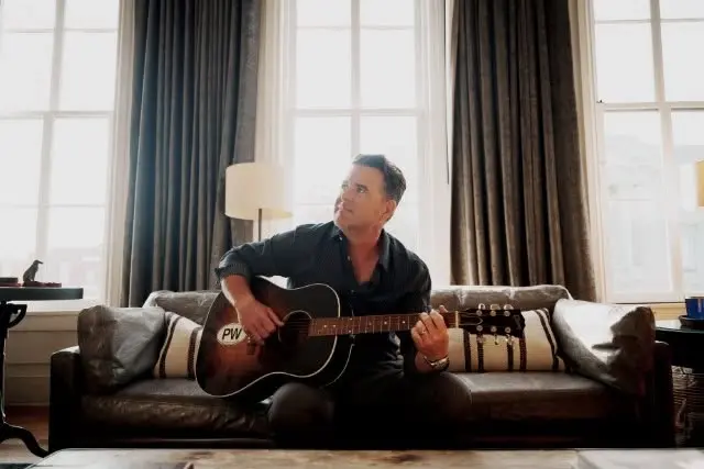 David Nail: Down to The Studs