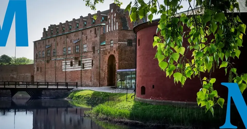 Guidad tur på Malmöhus slott på svenska och engelska