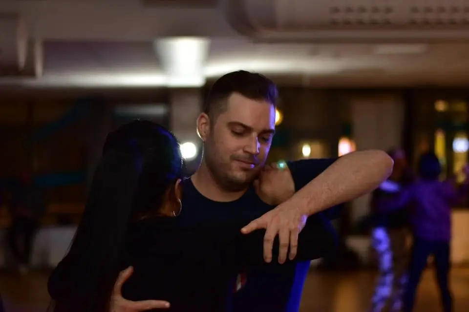 Socialdans | Bachata| Salsa