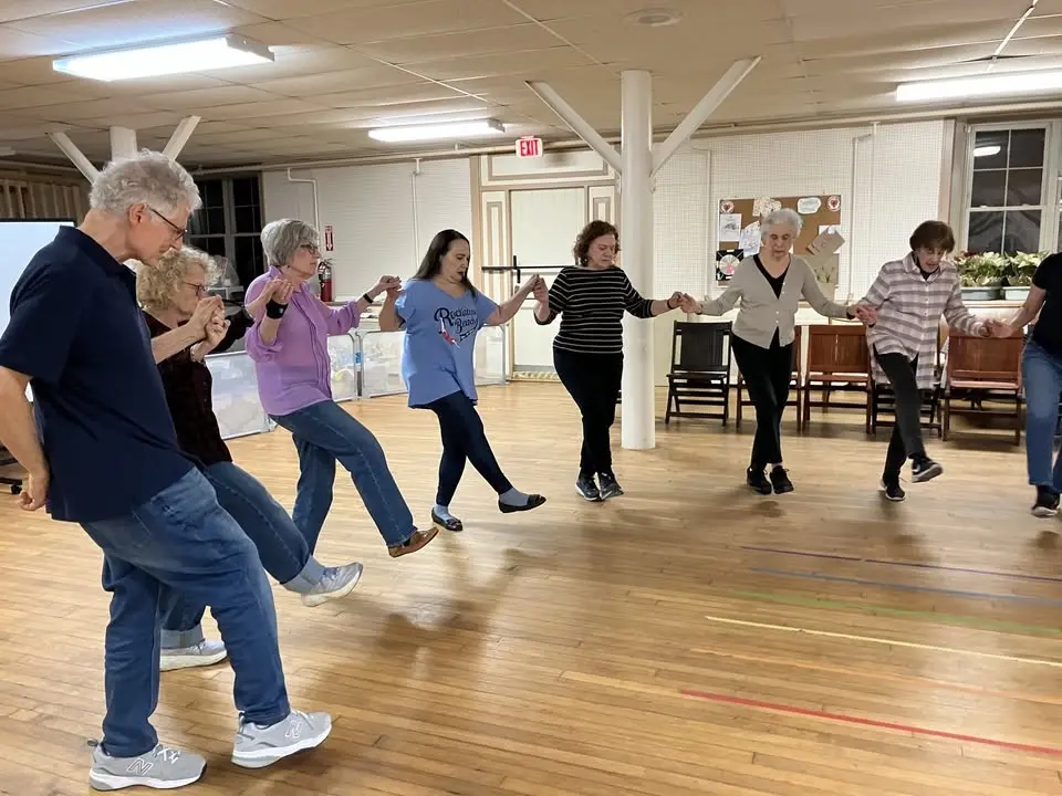 COME FOLK DANCE - Thursday Nights in Brooklyn Heights