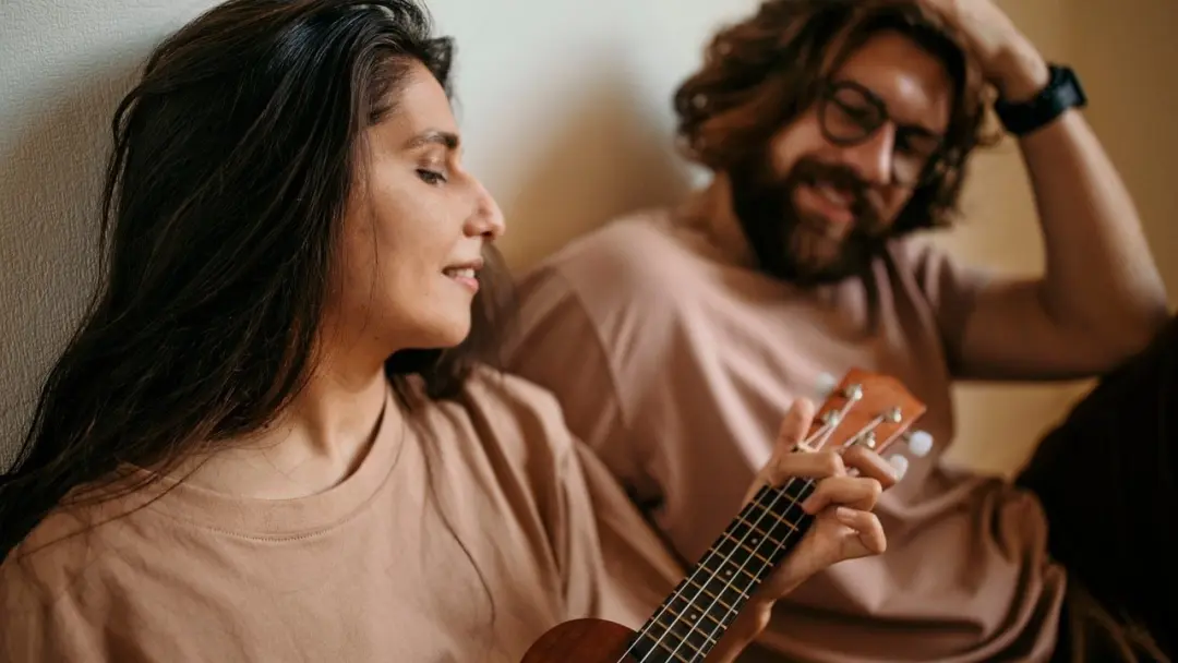Beginners Ukulele Lesson & Play-A-Long