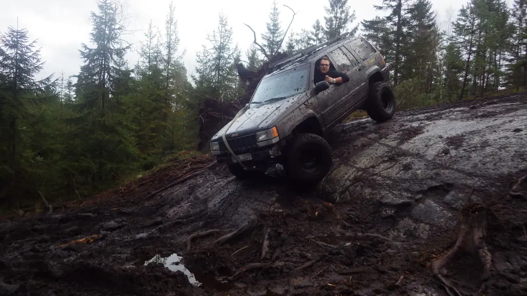 Portal 37 i Lane-Ryr (offroaders Bohuslän förmedlar endast evenemanget)